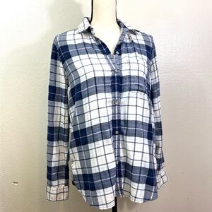 AMERICAN EAGLE Small Blue Flannel